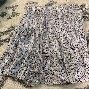 Flowey polka dot skirt
